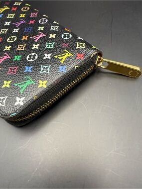 Rare LV x Murakami Hot Pink interior Zippy Organizer Excellent vibrant color